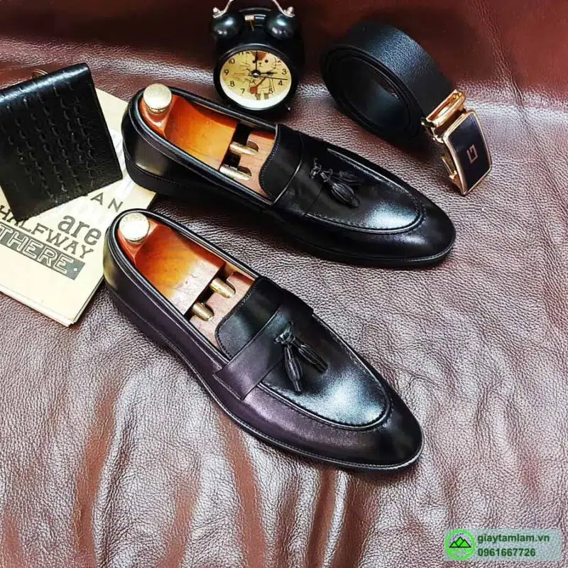 giày tassel loafer gân đen